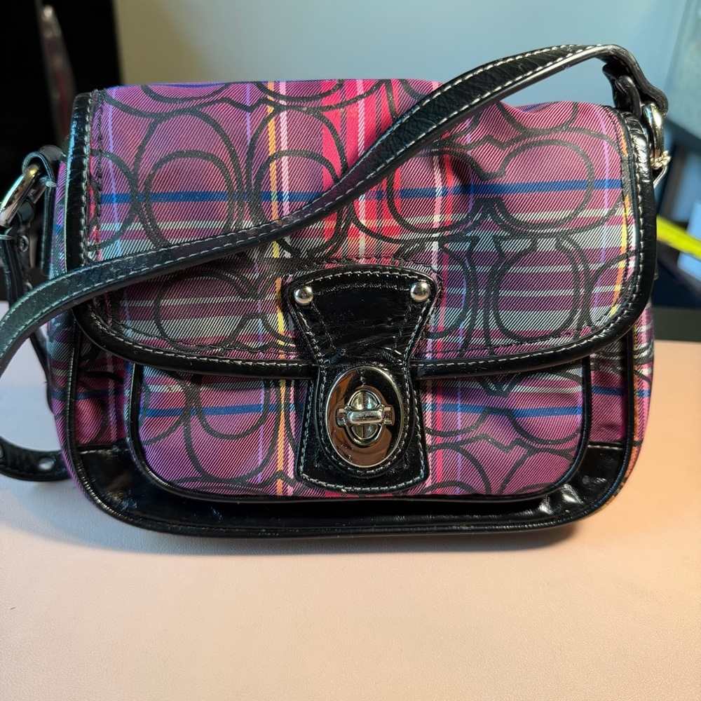 Coach Plaid Signature Turnlock Shoulder Bag Pink Purple Black Small Purse - Picture 2 of 12